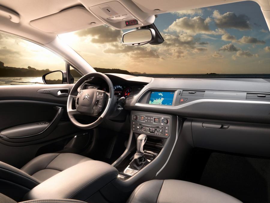  Citroen C5 2010 года  (фото 34 из 35)